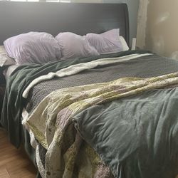 King Bed + Mattress