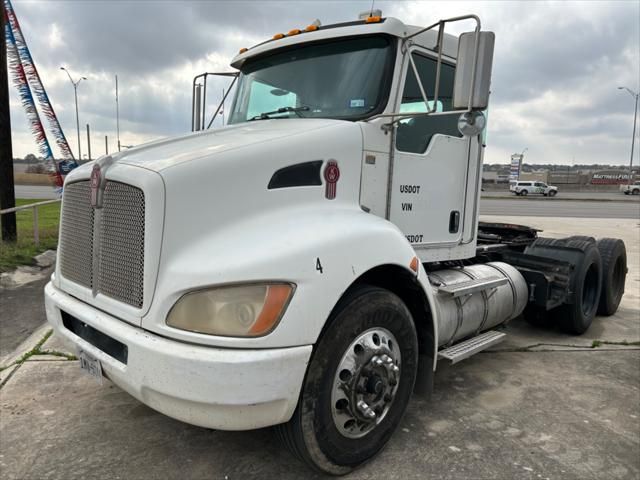 2008 Kenworth T300