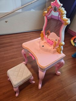 Disney princess Enchanting musical Vanity