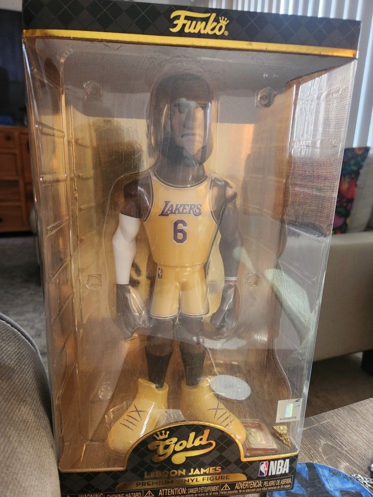 LaBron James Funko Gold Figure