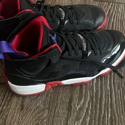 Jordan’s  Men’s 10.5 $35