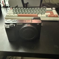 Sony A6000 (Body Only) + 3 Batteries + Charger + Eyecup — Low Shutter Count