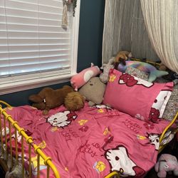 Kids Bed And Canopy