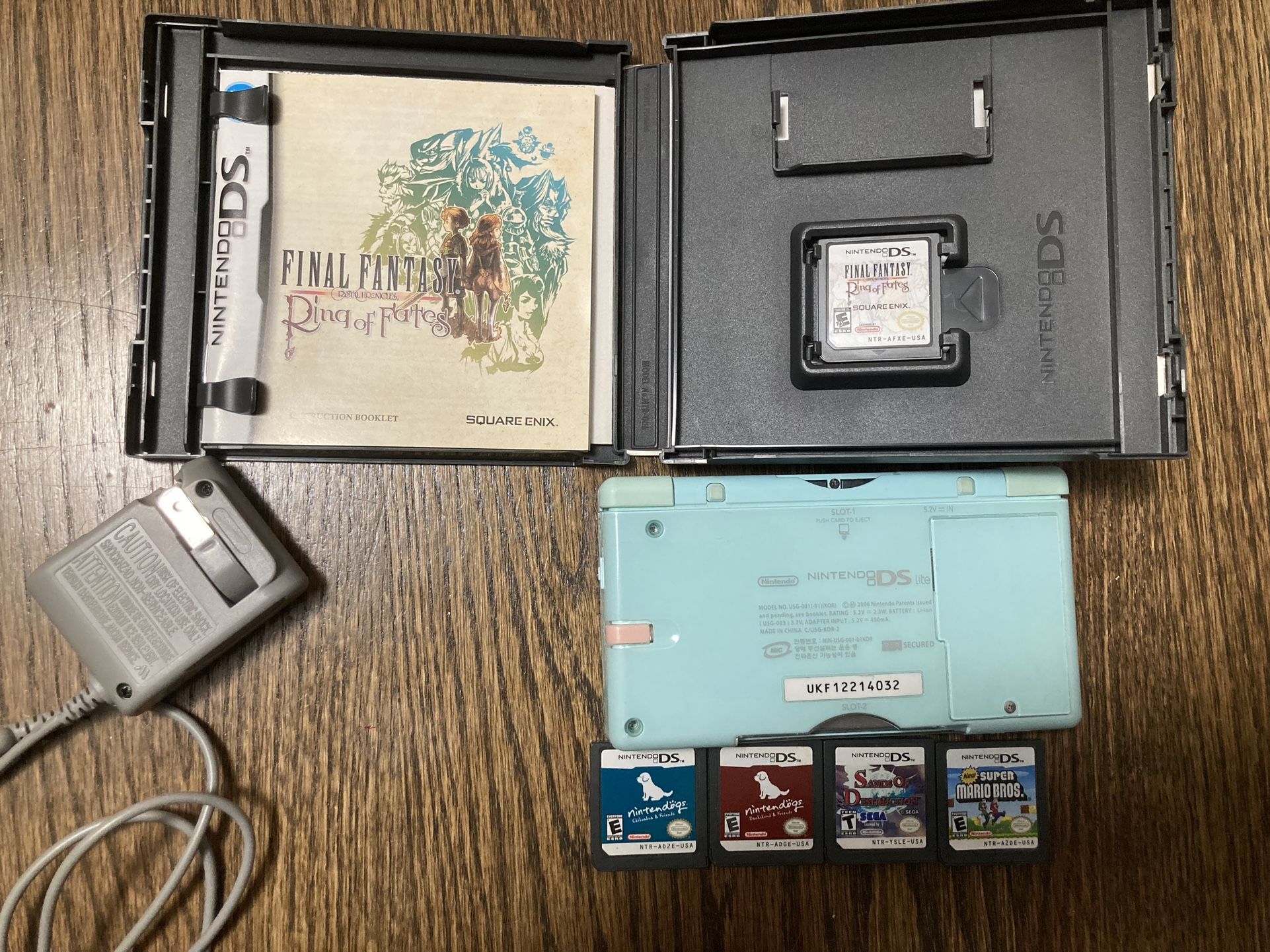 Nintendo DS Lite Mint Green Charger Mario Sand Destruction Ring Fate rpg game ff