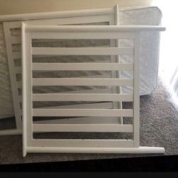 Free Crib, No hardware Or mattress