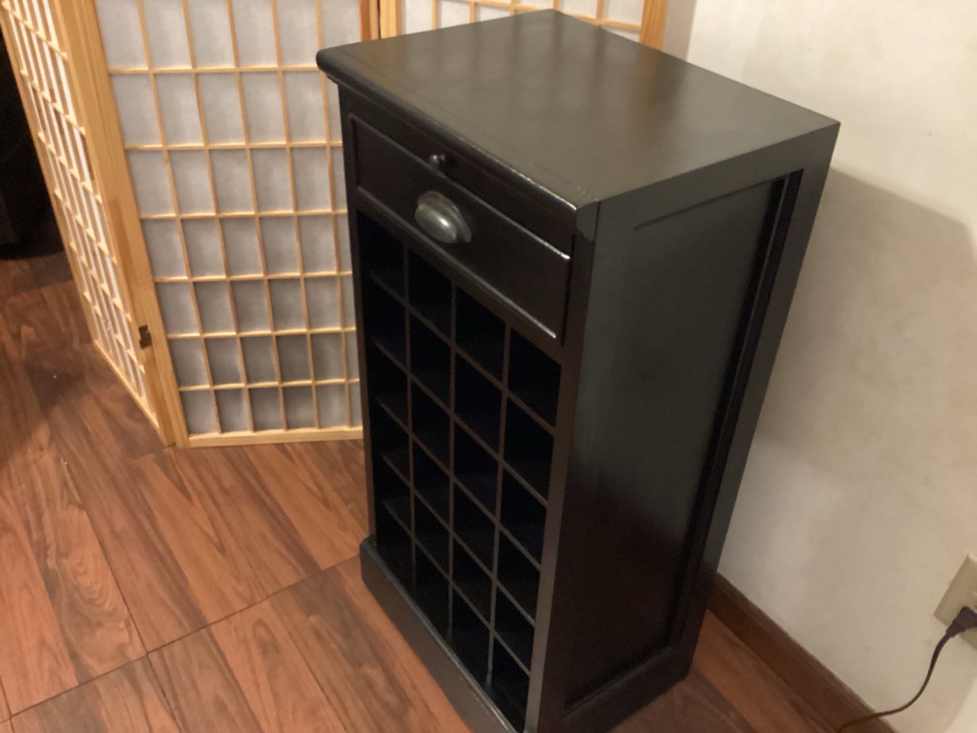 Wine Bar With Storage Excellent condition