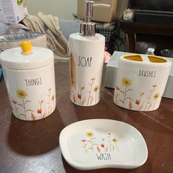 Rae Dunn bathroom fall set