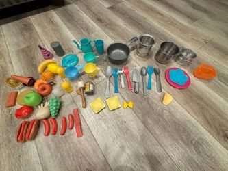 FREE !!- Kids Play Kitchen Food Lot- PENDING PICK UP