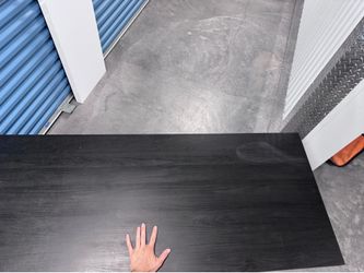 IKEA desk with adjustable legs
