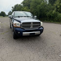 Dodge Ram 2006 1500 Laramie Mega cab 