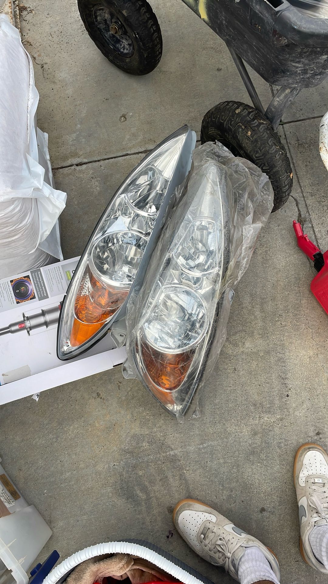 Toyota Camry Headlights