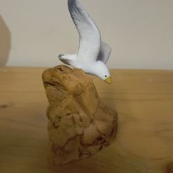 Vintage Hand Crafted Seagull On Driftwood 