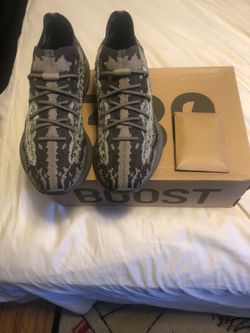 Yeezy boost 380