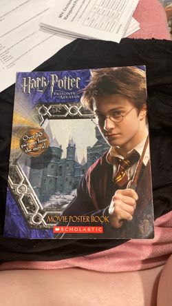 Harry potter poster book over 30 posters