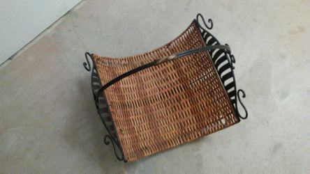 Large wicker and metal magazine rack