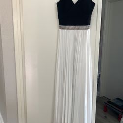 Dress Black And White Size 5 Medium