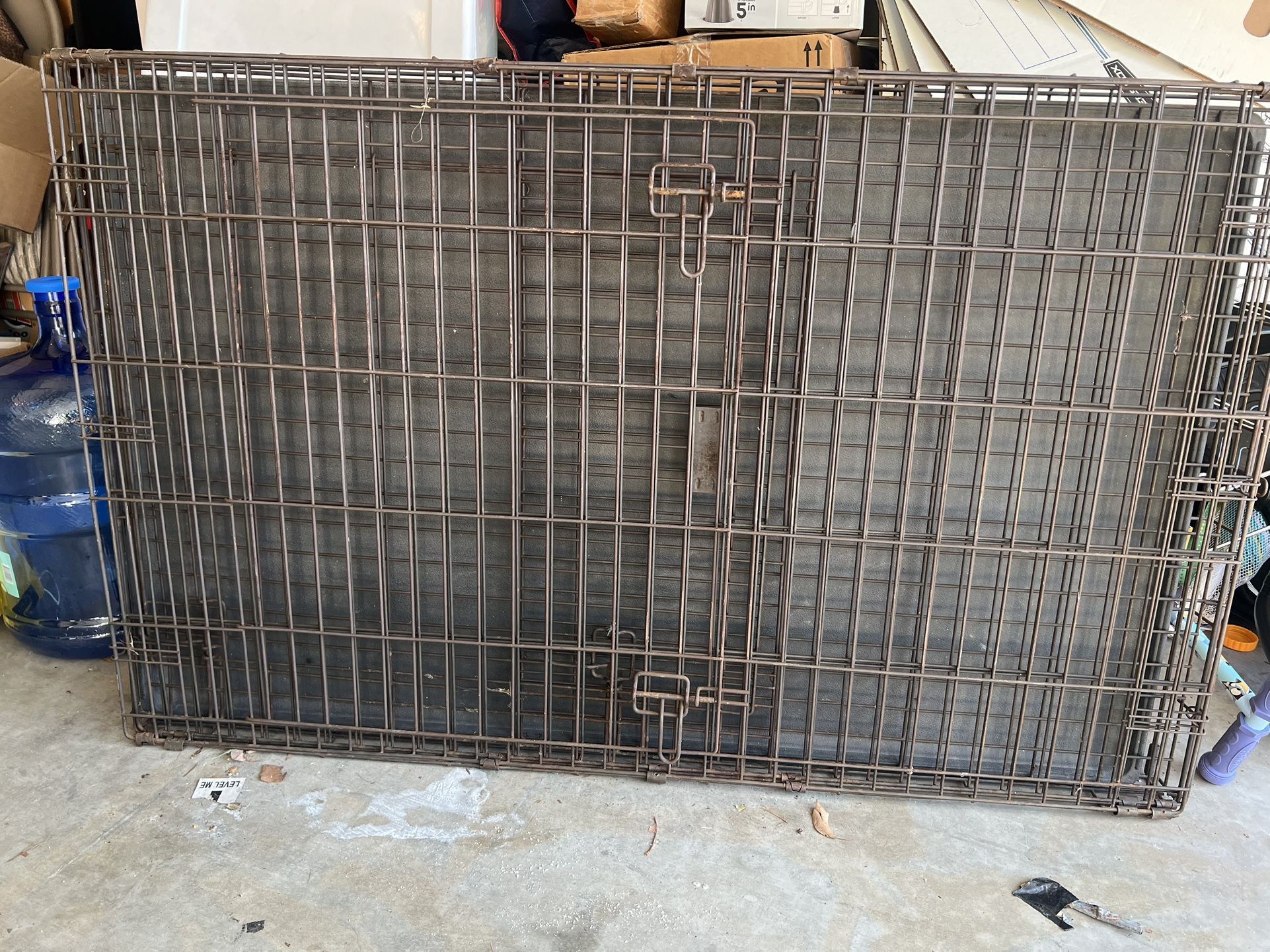 XL Dog crate