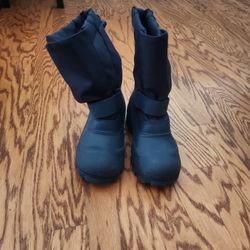 Snow Boots