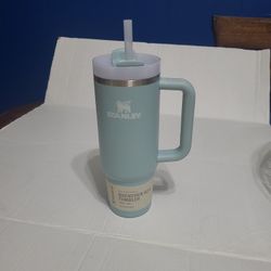 Stanley Quencher H2.0 Tumbler New