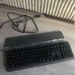 SteelSeries Gaming Keyboard (Red Switch)