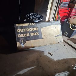 Outdoor Deck Box