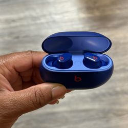 Beats Studio Buds