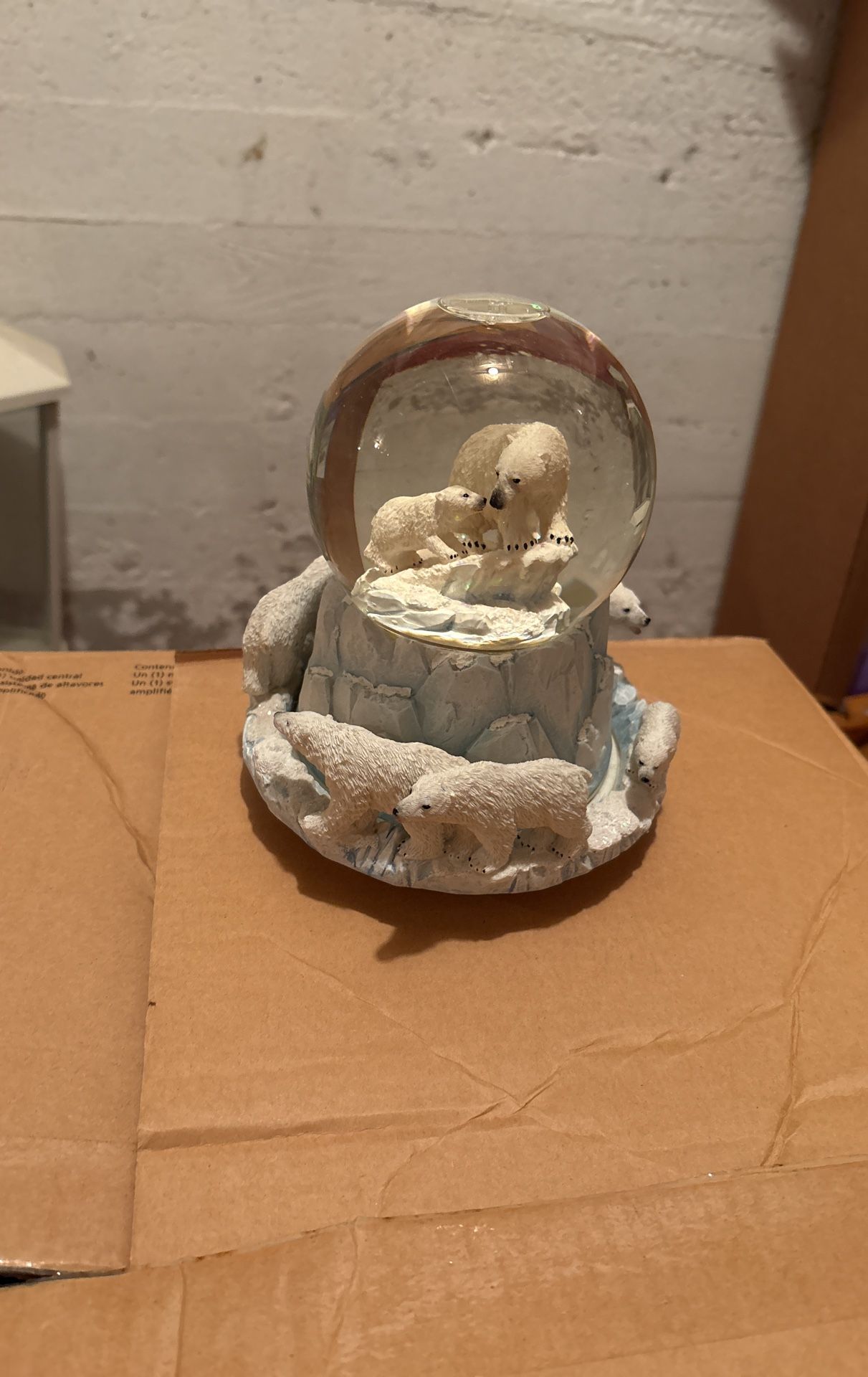 Polor Bear Music Box