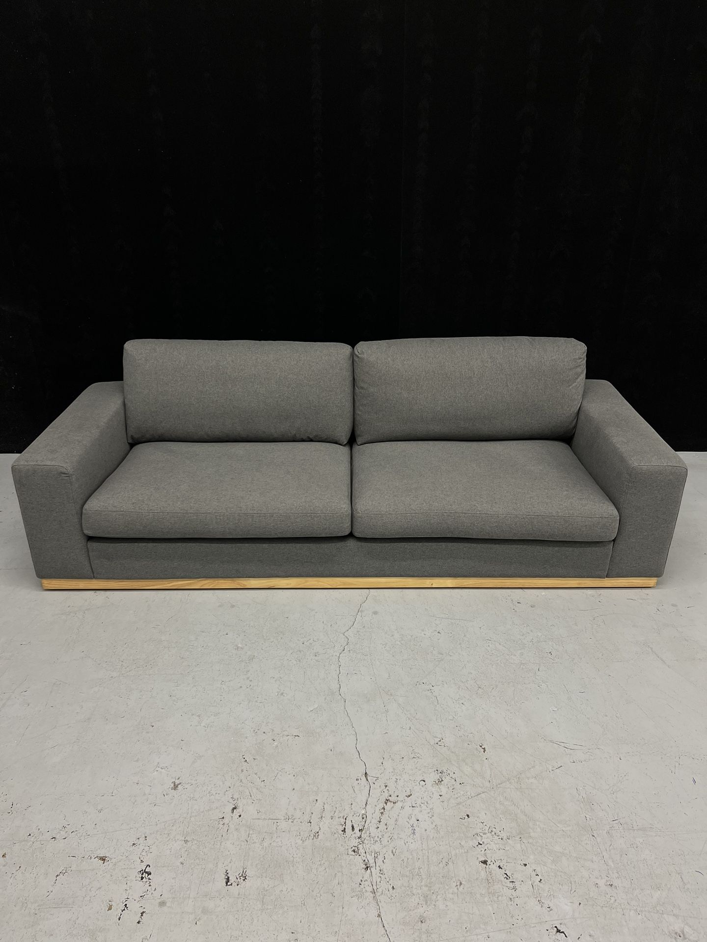 Rove Concepts Noah Sofa (Modern Felt, Stockholm Color)