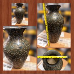 Dark Green Embossed Decorative Vase