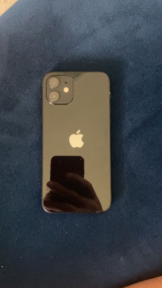 iPhone 12