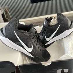 Nike Sabrina 2TB