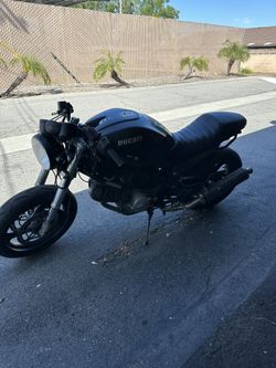 2004 Ducatti Monster