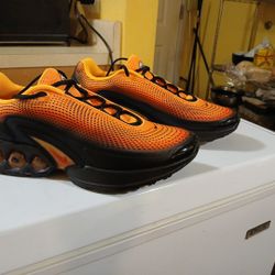 Men's Nike Air Max Dn Orange Red Black Size 11& Half Brand New 