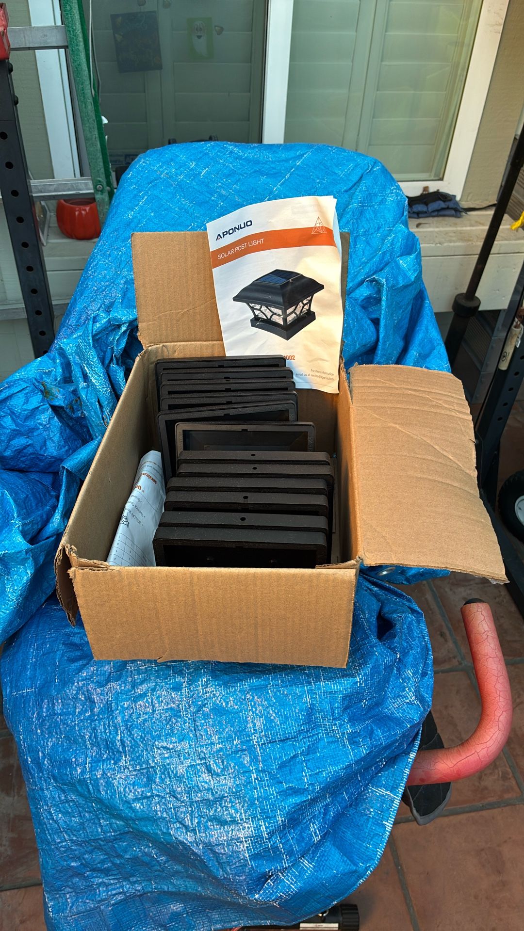 Free 12 - 6X6 Bottoms  Solor Post 