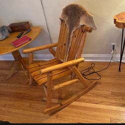 Wood Rocking Chair 