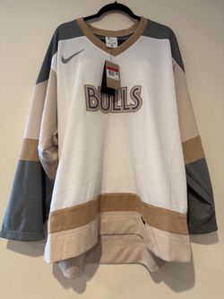 Nike Hockey Jersey Chicago Bulls size Large men new