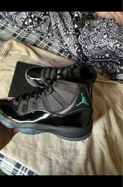 Jordan 11s gamma blue size 8 8.5 & 9.5 available