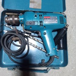 Makita 1/2" Hammer Drill 
