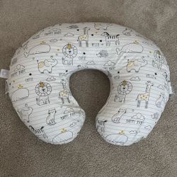 Breast-feeding pillow