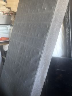 BoxSpring Kingsize(2)