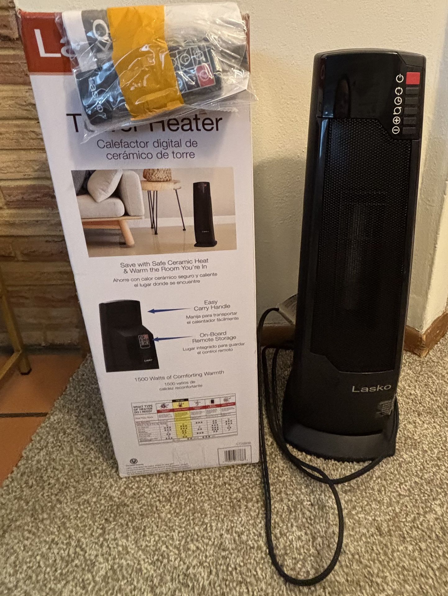 Lasko 22" 1500W Oscillating Electric Ceramic Tower Space Heater with Remote, Black.