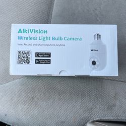 Alkivision Lightbulb Camara 