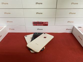 📲📲iPhone 8 64GB factory unlocked with warranty