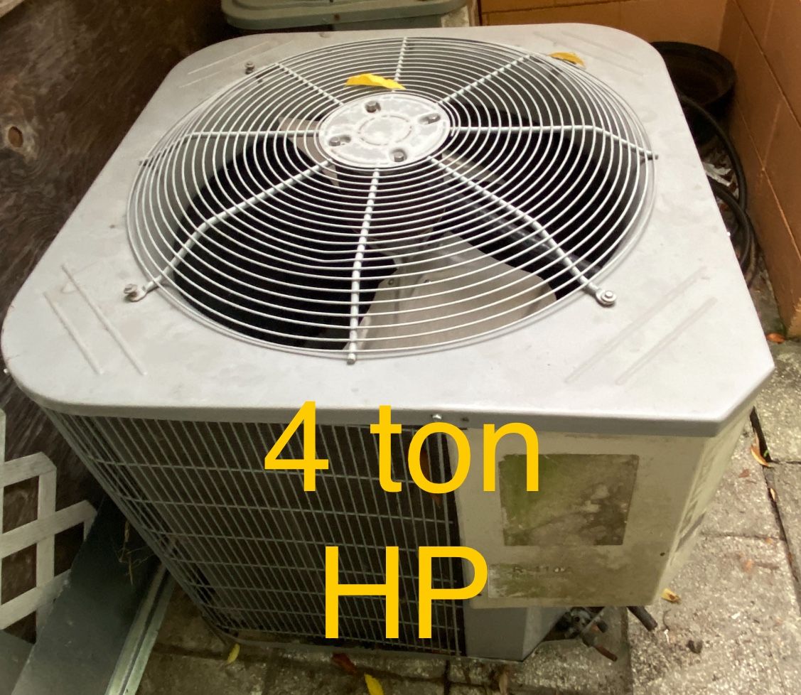 Carrier 4 Ton HP Condenser Unit