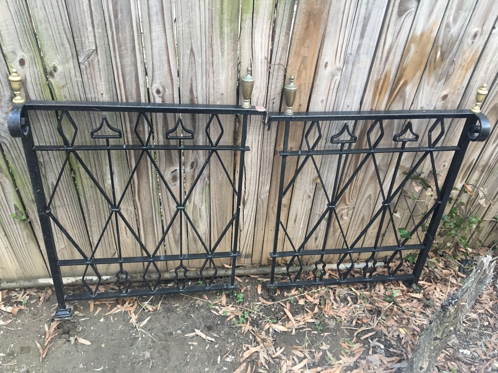 Iron & brass railings/ fence 2 pieces / vintage ironworks antique !