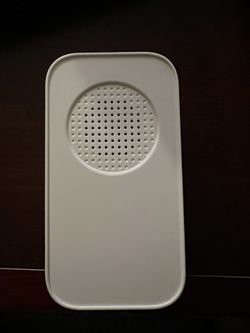 Newhouse Hardware Battery-Operated Wireless Chime Doorbell With Push Button