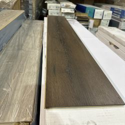 Laminate Flooring 