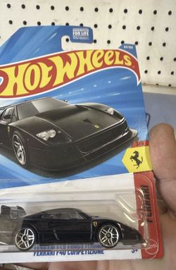 Hot Wheels Black Ferrari F40 Competizione new in package