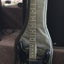 Ashthorpe Strat Style Full Size Electric Guitar With Case
