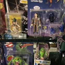 Collectible Toys- Ghostbusters,He-Man,GI https://offerup.com/redirect/?o=ak9FLnN0YXI= Wars